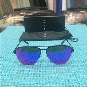 Diff Eyewear Stylish Black Aviator Sunglasses With Purple Lenses